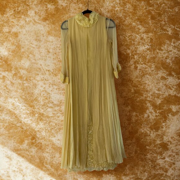 1970s Yellow CHIFFON EVENING GOWN - Picture 1 of 8